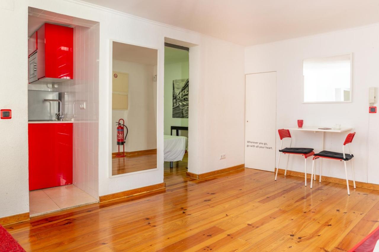 Studio In The Heart Of Alfama! Super Central! Lisabona Exterior foto