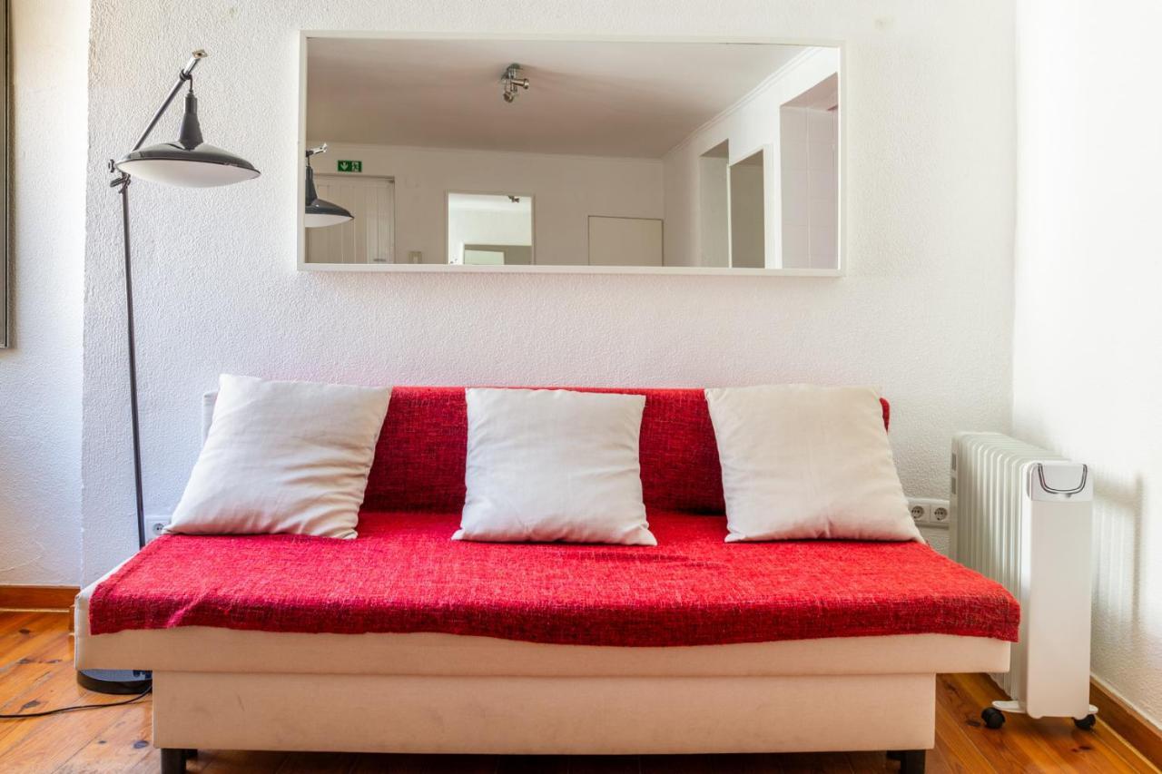 Studio In The Heart Of Alfama! Super Central! Lisabona Exterior foto