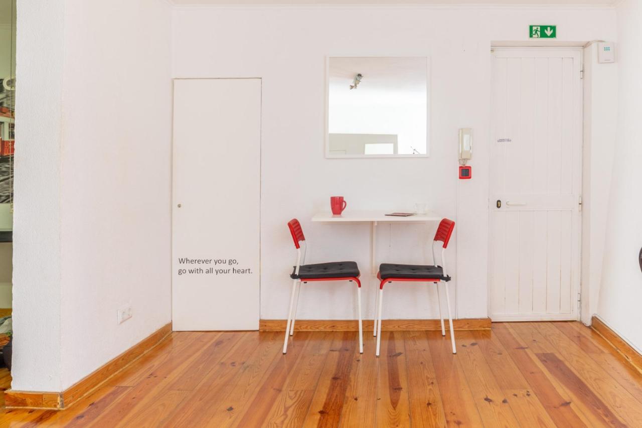Studio In The Heart Of Alfama! Super Central! Lisabona Exterior foto
