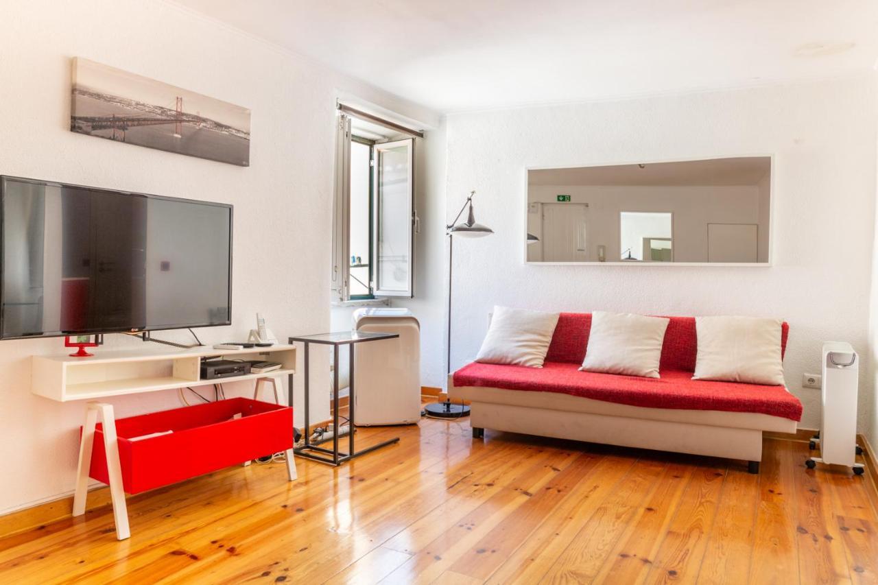 Studio In The Heart Of Alfama! Super Central! Lisabona Exterior foto