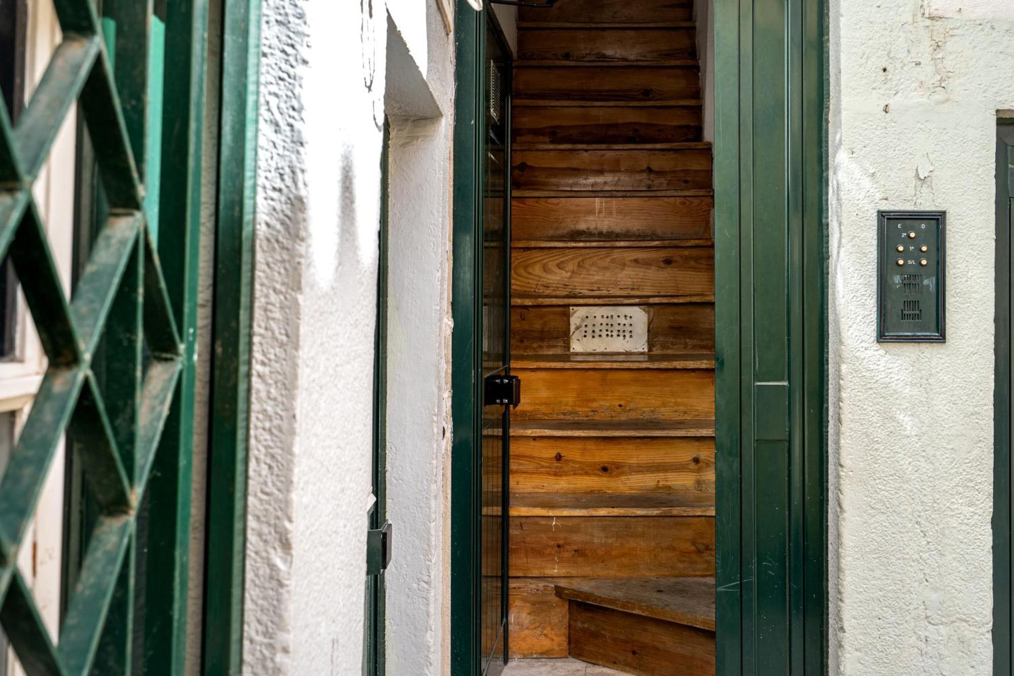 Studio In The Heart Of Alfama! Super Central! Lisabona Exterior foto
