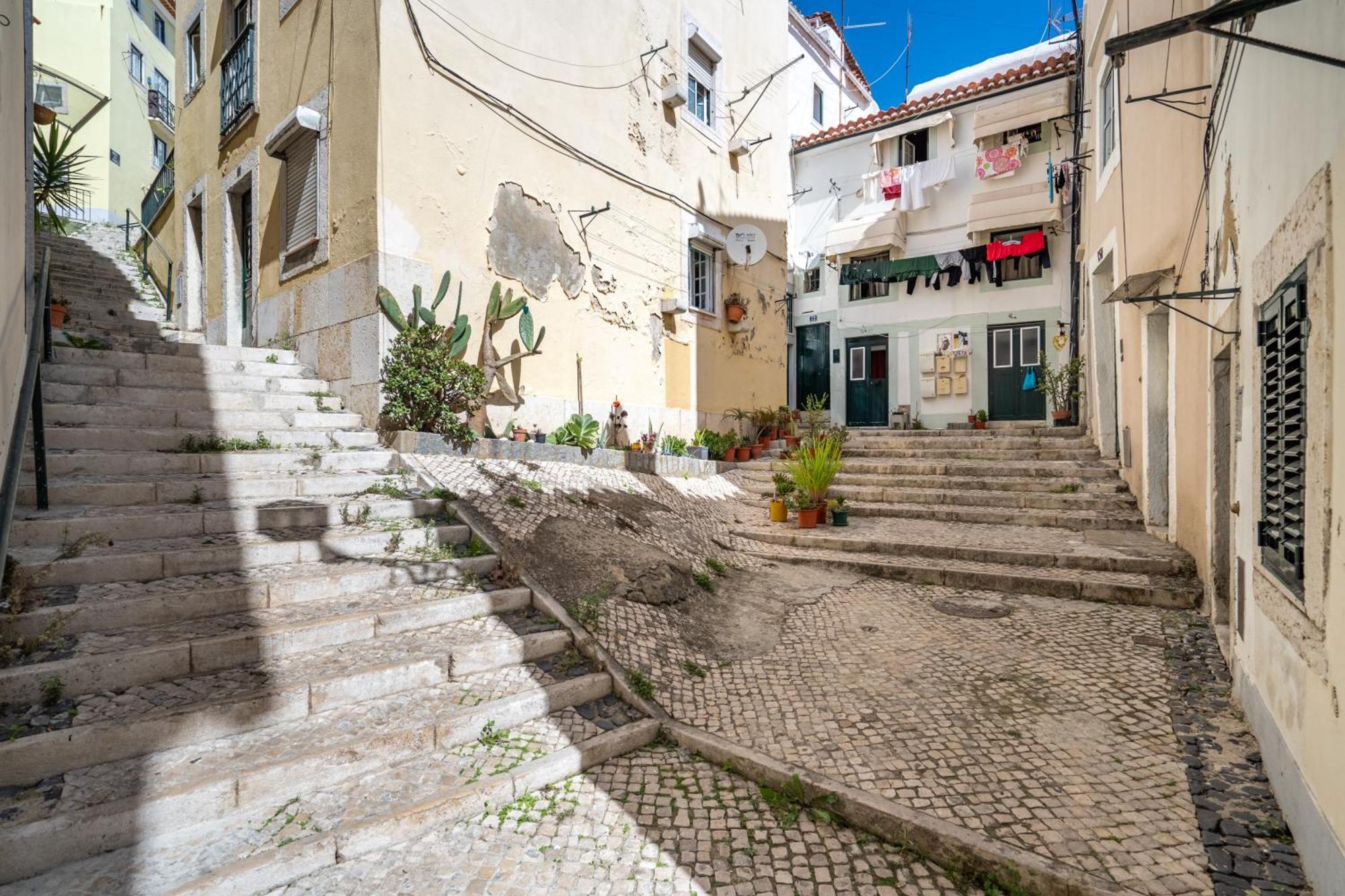 Studio In The Heart Of Alfama! Super Central! Lisabona Exterior foto