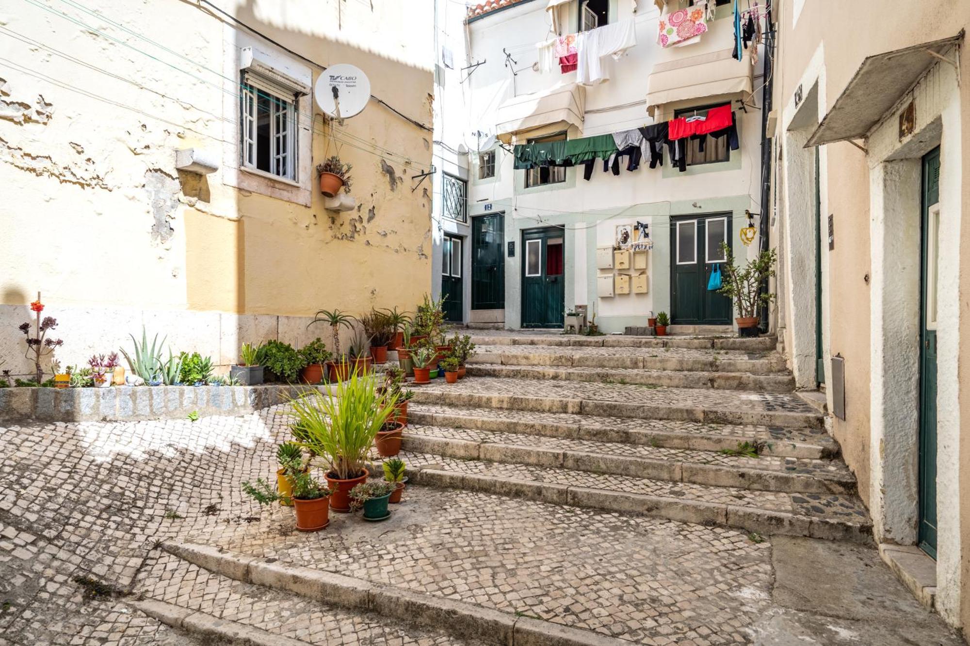 Studio In The Heart Of Alfama! Super Central! Lisabona Exterior foto